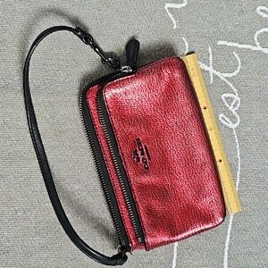 Coach wristlet metallic red (free with purchase)